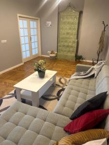 Queens apartment from the 14th century - 130 m2 AC