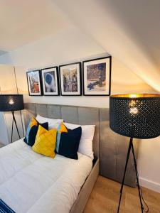 Luxury Self-Contained Studio Apartment near QE Hospital R1