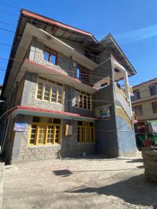 Hotel Dhungri valley