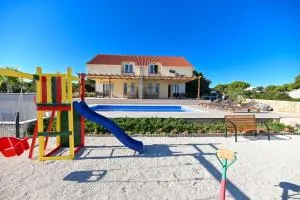 Villa Tamaris - 小德尔韦尼克岛