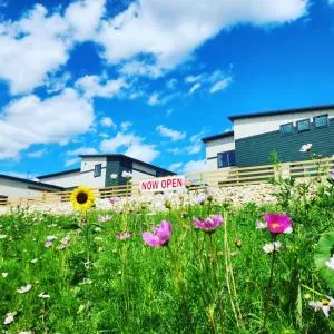 Bluffside Gardens - برايري دو شين