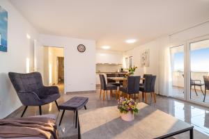 Apartment ILUX-3