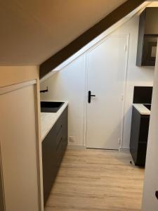 Appartements La Suite 5 etoiles 30G rue General Margueritte : photos des chambres