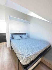 Appartements La Suite 5 etoiles 30G rue General Margueritte : photos des chambres