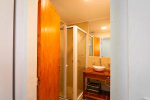 Monoambiente en LEIMA Alojamientos - A metros del Nahuel Huapi y centro - 1 o 2 Huéspedes