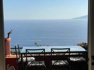 La terrazza sul mare - 蒙泰亚尔真塔廖