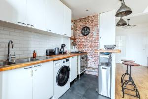 Appartements Le Clair & Spacieux - Parking - 15 min Paris : photos des chambres