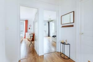 Appartements Le Clair & Spacieux - Parking - 15 min Paris : photos des chambres