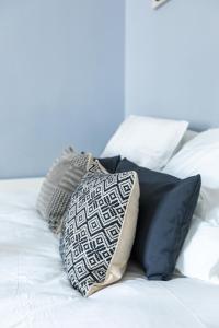 Appartements Le Clair & Spacieux - Parking - 15 min Paris : photos des chambres