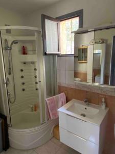 Maisons de vacances Villa panoramic - Dream and Suite Lodge : Maison 3 Chambres