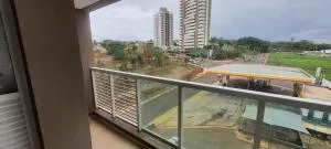 Apartamento com 2 Quartos sendo 1 suíte no Central Park Jaú - 雅乌