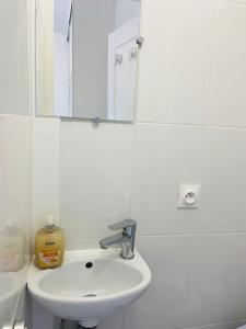 Cute studio - Canal Saint Martin