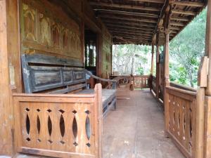 Fam Sugiono Cottage - Wooden House