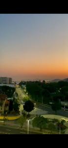 APT com Vista da Praia - Próximo ao Show da Lady Gaga - ANDANDO -