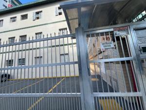 Kitnet térreo no Canto do Forte