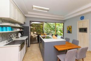 Rainforest Gem 2BR Aracari Villa with Private Pool AC Wi-Fi