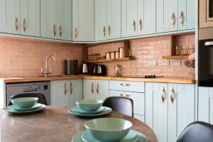 Kylemore house boutique apartments - Diamond Lounge