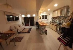 Departamento al mar playa varese categoría