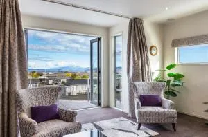 The Lake House - Oruanui