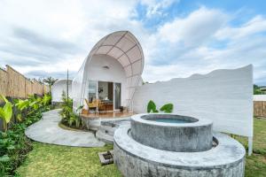 The Dewi Kintamani Luxury Glamping and Natural Hotspring