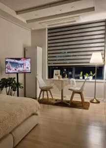 Hongdae DMC Sangam office district 1 min bus stop COZY HOUSE - 高阳市