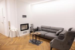 Neubau Apartment mit Kamin und Terrasse in Premium Lage Parkplatz inklusive