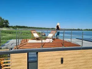 Luxury houseboat for 2 people, by the sea - Łazy