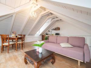 Secret Apartments - Two Bedroom Apartment with City View 