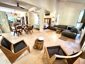 Villa Chakaruna Private Home and Pool Paradise