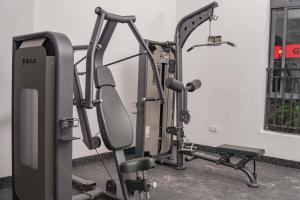 Riverside heaven with gym, views