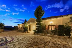 Villa Akros and Suites Zakynthos Greece