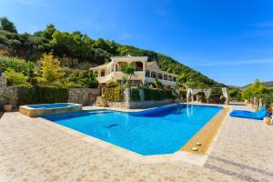 Villa Akros and Suites Zakynthos Greece