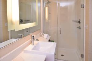 Queen Studio with Sofa Bed room in SpringHill Suites by Marriott Voorhees Mt. Laurel/Cherry Hill