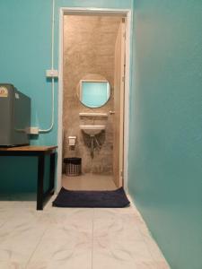 99Hostel&Bar Koh Chang