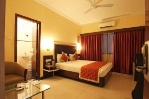 Bisque Magaji Orchid - Near Majestic City Railway Station