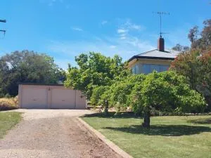 Dally's Nashdale - Canowindra