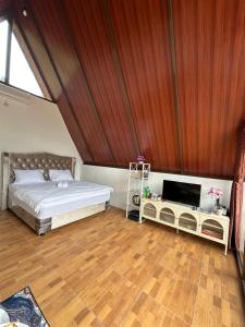 Glamping triangle riyadhi 2