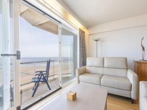 Apartment with 2 bedrooms and sea view