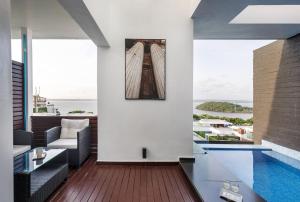 St. Jacinto Island VillaBayViewPoolGoa Airport