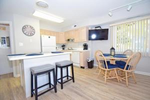 Coral Ridge 1 condo