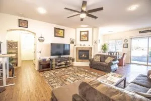Cozy Granville Retreat with Modern Amenities, nearby Scenic Trails & Pristine Lakes of Prescott home - Prescott Valley