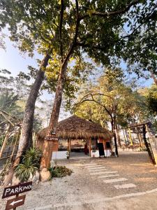 Happy Lemon Tree lodge