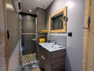 Maisons de vacances Chalet Les Volets Rouges : photos des chambres