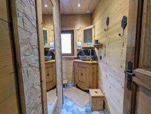 Maisons de vacances Chalet Les Volets Rouges : photos des chambres