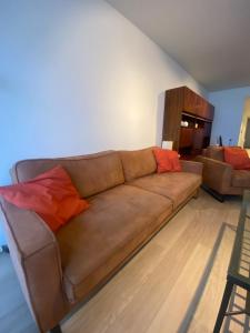 Beautiful 2-bedroom apartment on the 8th floor with direct sea view T44