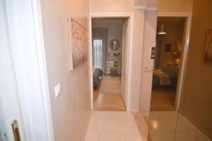 Nestoras Comfortable Stay - Private Parking