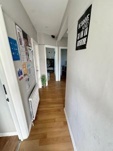 Smart and Chic 2 bed Apartment