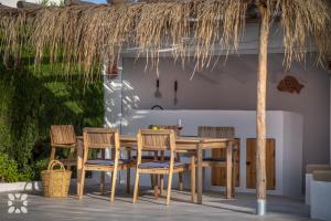 Villa Buena Vida by Abahana Villas