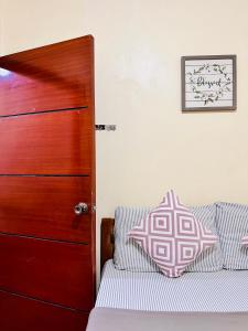 Audis Home - Close to Airport, SM, Accessible!