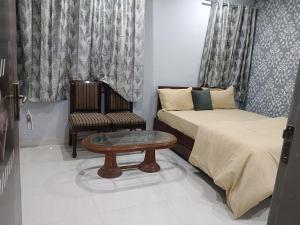 Radhika Hotel